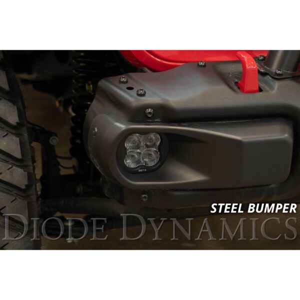 Pod light featuring advanced TIR optics for high efficiency and focus.