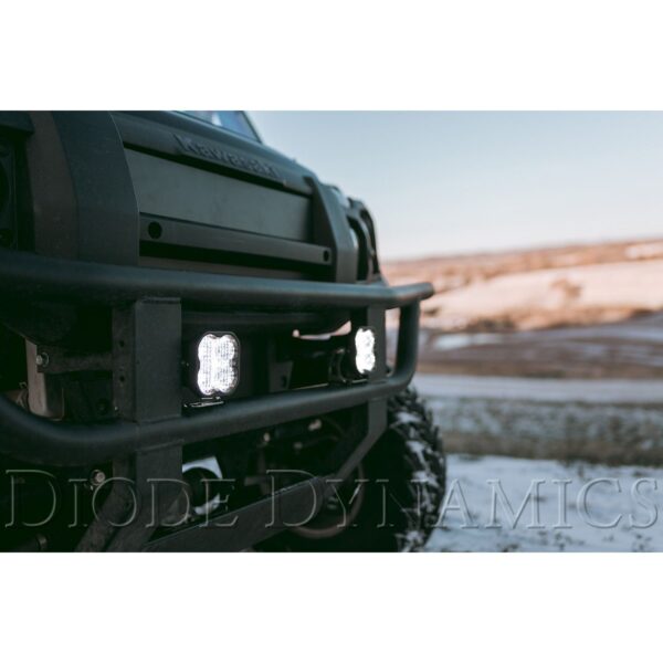 Pod light featuring advanced TIR optics for high efficiency and focus.