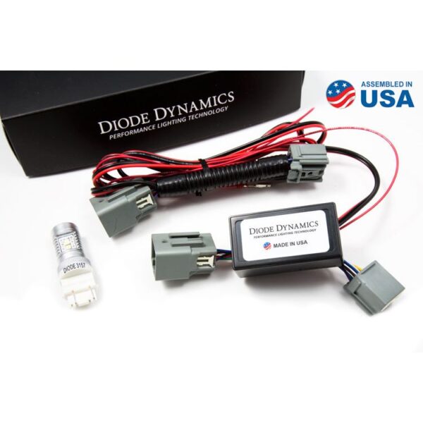 Easily accomplish a low/dimmed leveland a high power signal.