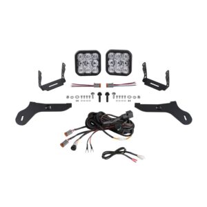 Pod lightbar featuring advanced TIR optics for high efficiency and focus.