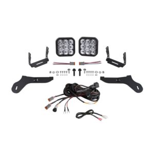 Pod lightbar featuring advanced TIR optics for high efficiency and focus.