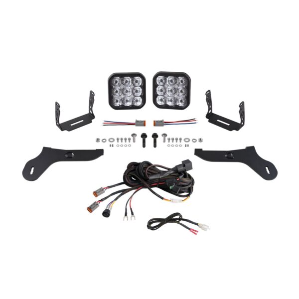 Pod lightbar featuring advanced TIR optics for high efficiency and focus.